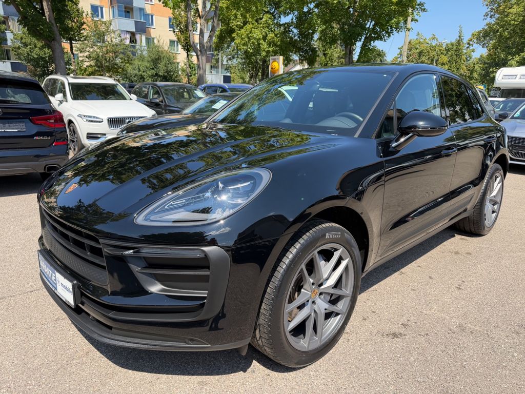 Image of Porsche Macan