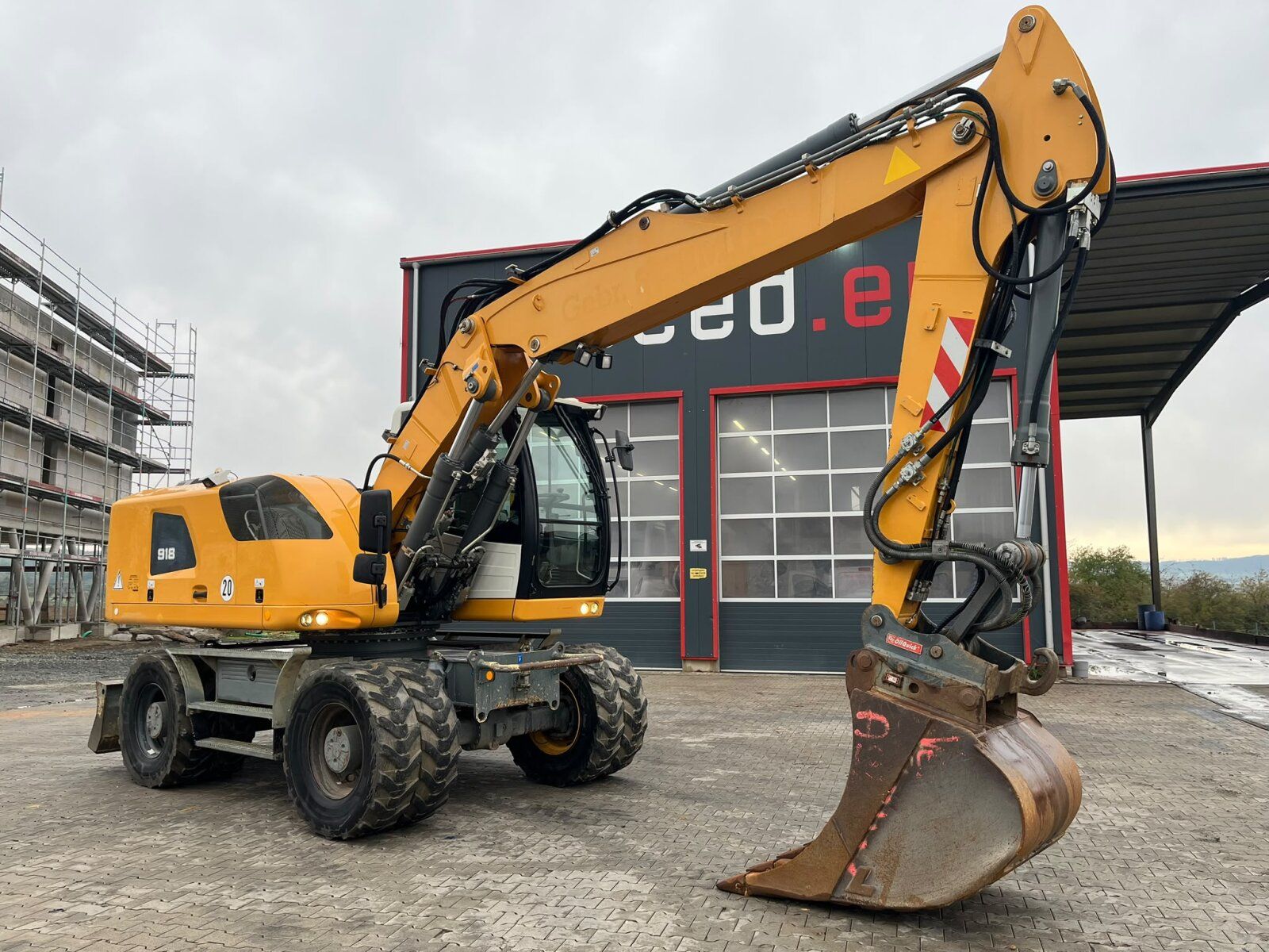 Fahrzeugabbildung Liebherr A 918 Litronic Mobilbagger Klima