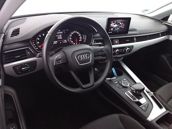 Fahrzeugabbildung Audi A4 Avant 14TFSI S-Tronic NAVI XENON ANHÄNGERKPLG