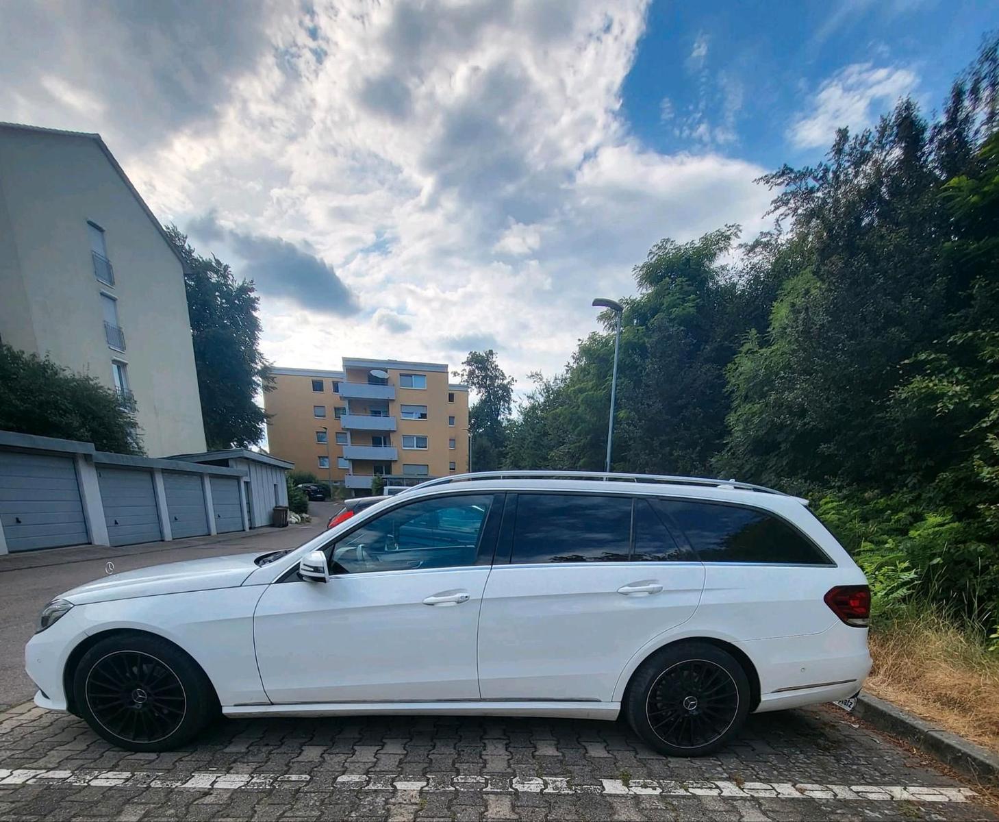 Mercedes-Benz E 200