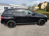 Mercedes-Benz ML 350 BlueTEC 4MATIC - - Mercedes-Benz ML 350 mit Diesel-Antrieb