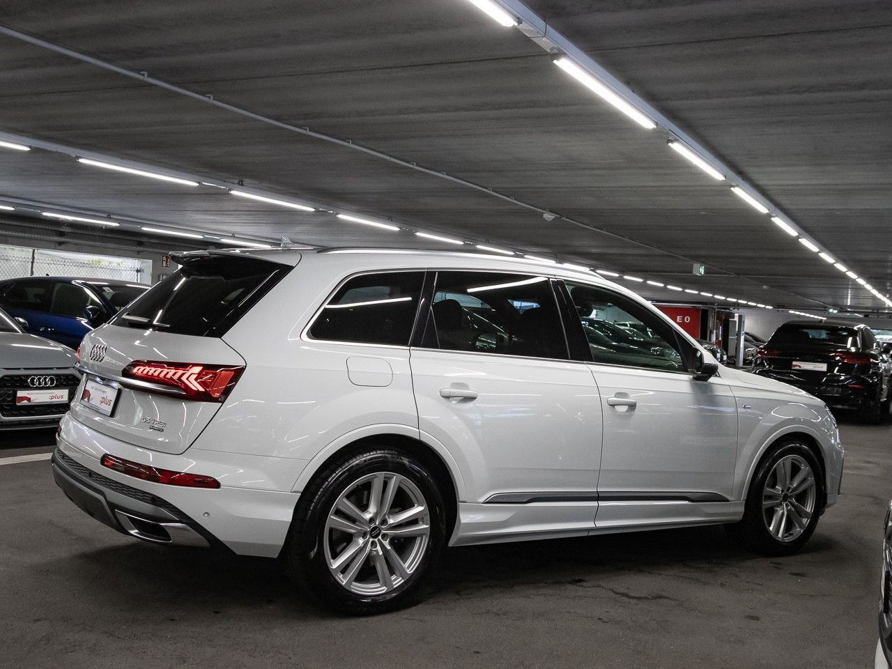 Audi Q7 55 TFSI quattro S line Head Up Keyless AHK foto 6