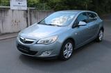 Opel Astra J Lim. 5-trg. Edition Klima Allwetterreife - Opel Astra aus 2010: Edition