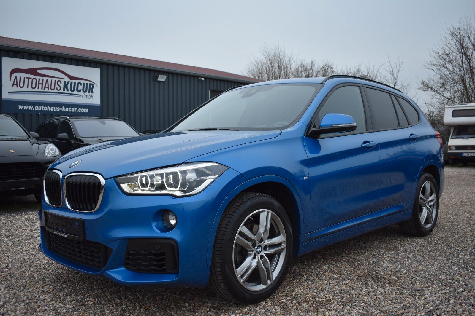 Fahrzeugabbildung BMW X1 sDrive 18 i M Sport Panorama AHK LED Autom.