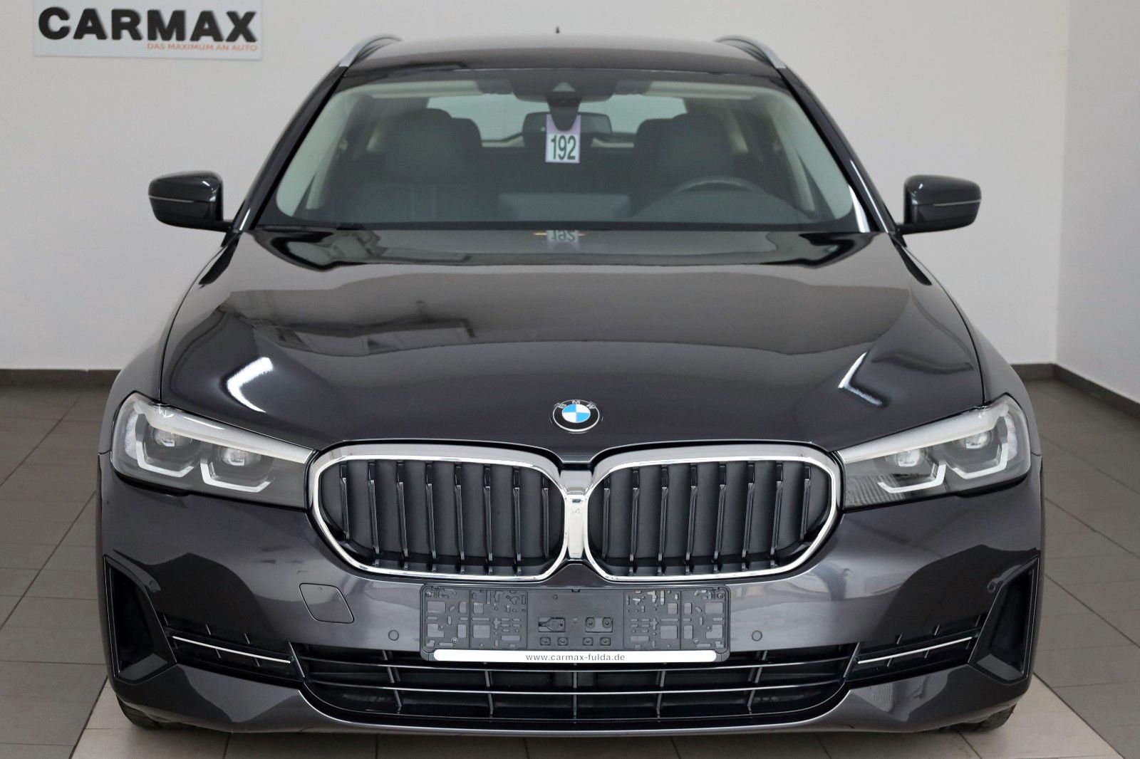 Fahrzeugabbildung BMW 520 d xDrive,Leder,Navi,LED,SH,Kamera,DAB,AHK