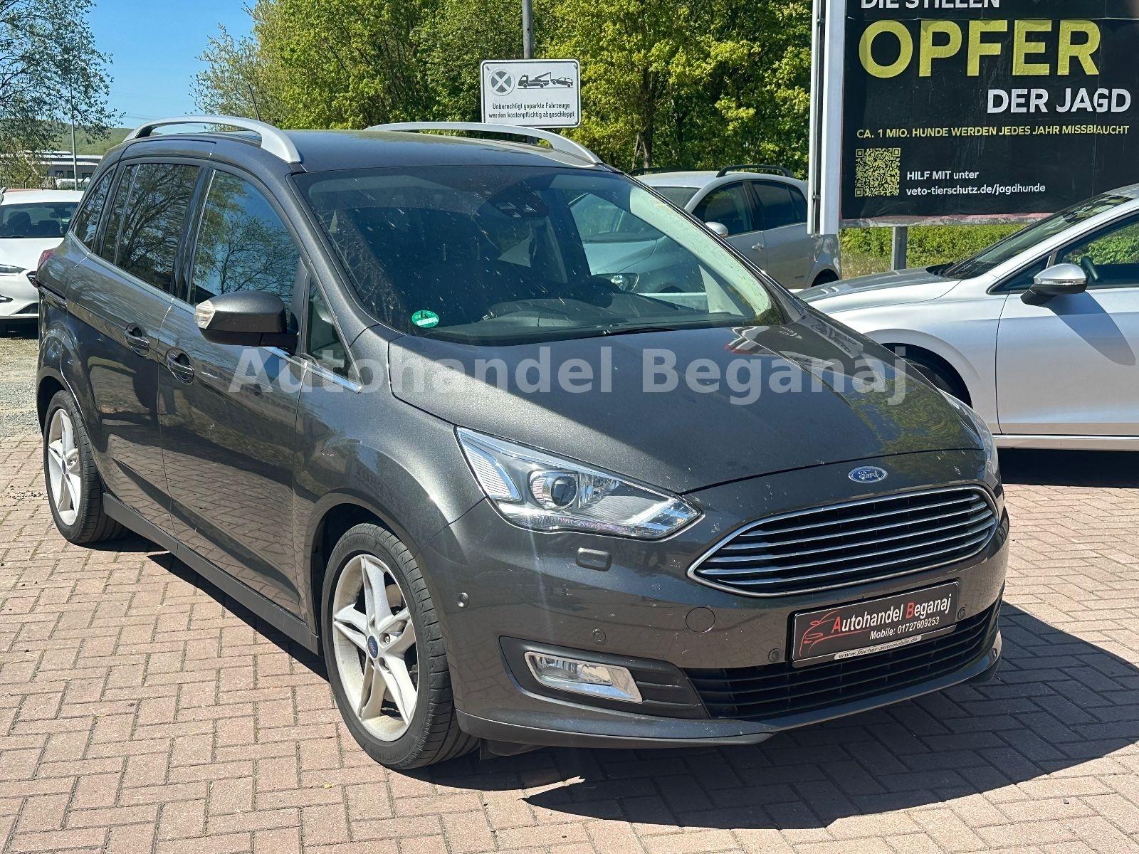 Ford Grand C-Max Grand Titanium 7SITZER/PANO/NAVI