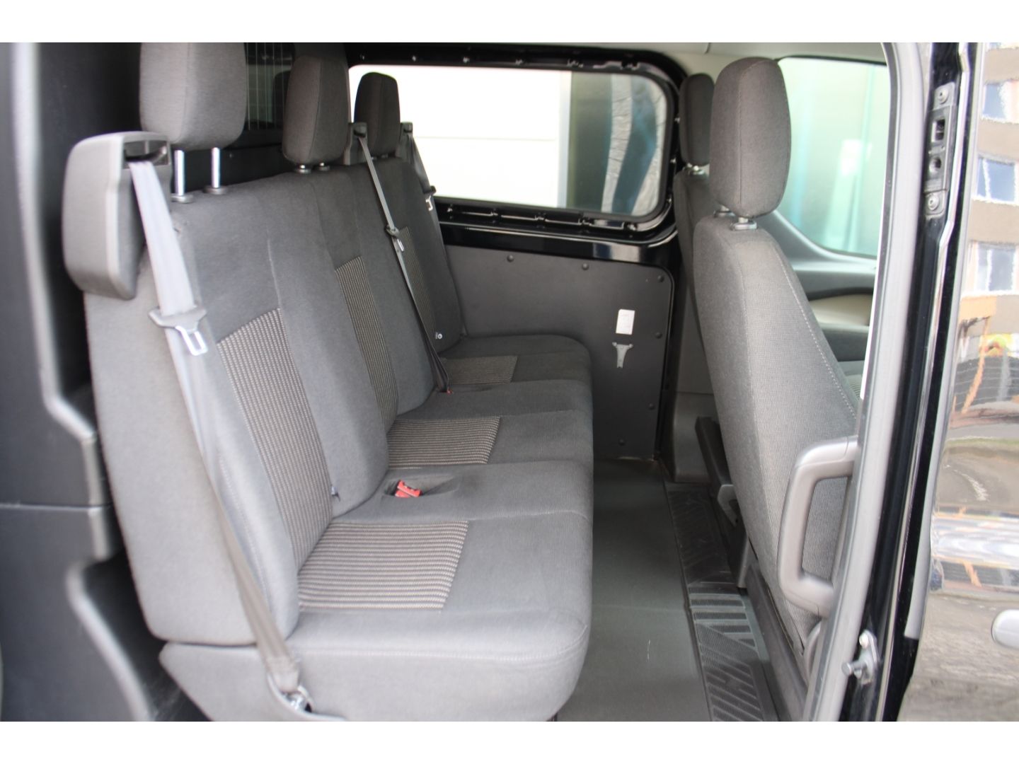 FORD Transit Custom 310 L2 2.0 TDCi DoKa SHZg PDC AHK - Image 8