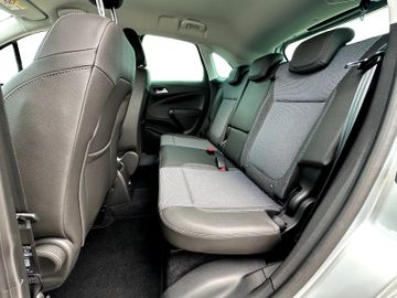Opel Crossland Elegance Paket 1.2 KAMERA CARPLAY