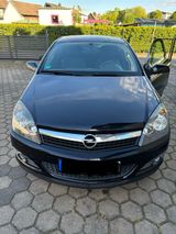 Opel Astra H OPC 1.6 - Opel Astra aus 2010: Opc