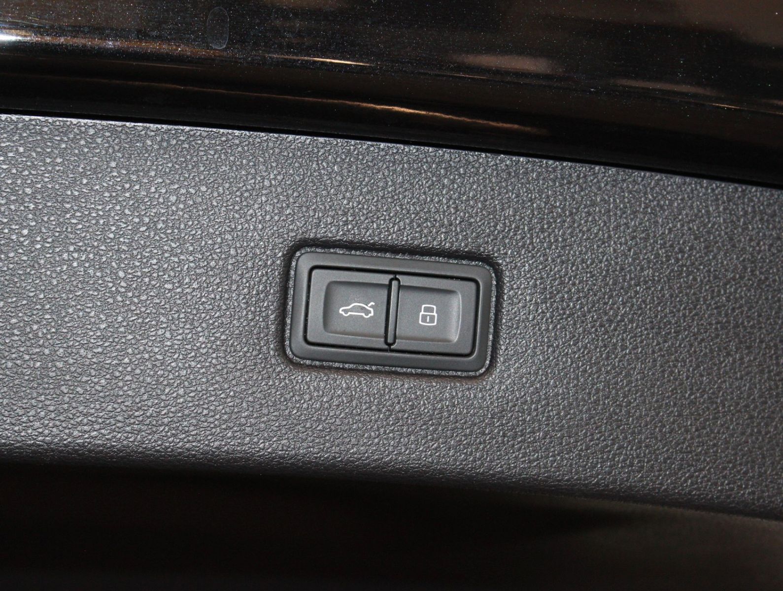 Fahrzeugabbildung Audi Q7 50 TDI quattro Softclose*Allradlenkung*Pano