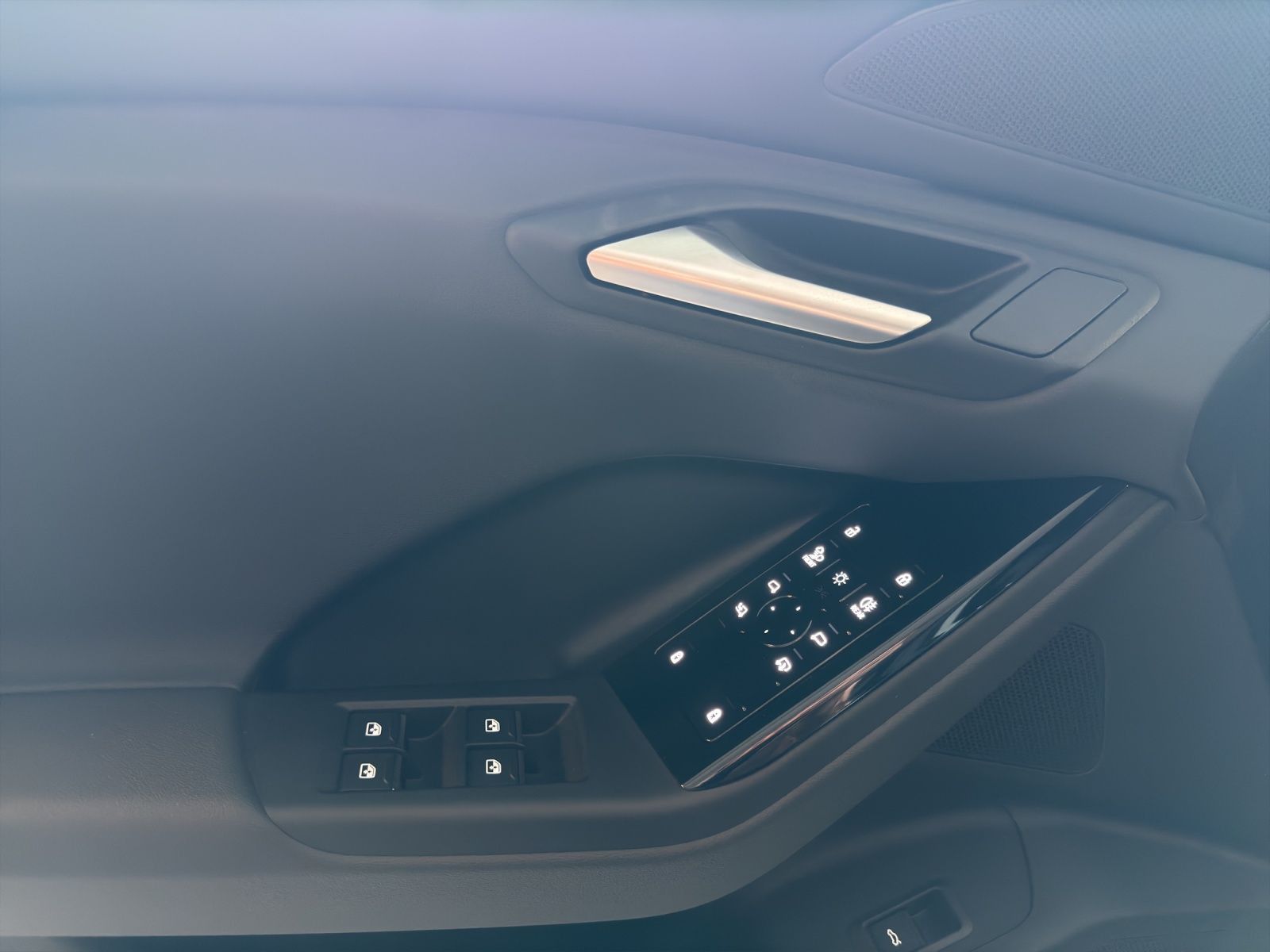 Audi Q6 e-tron - Bild 14