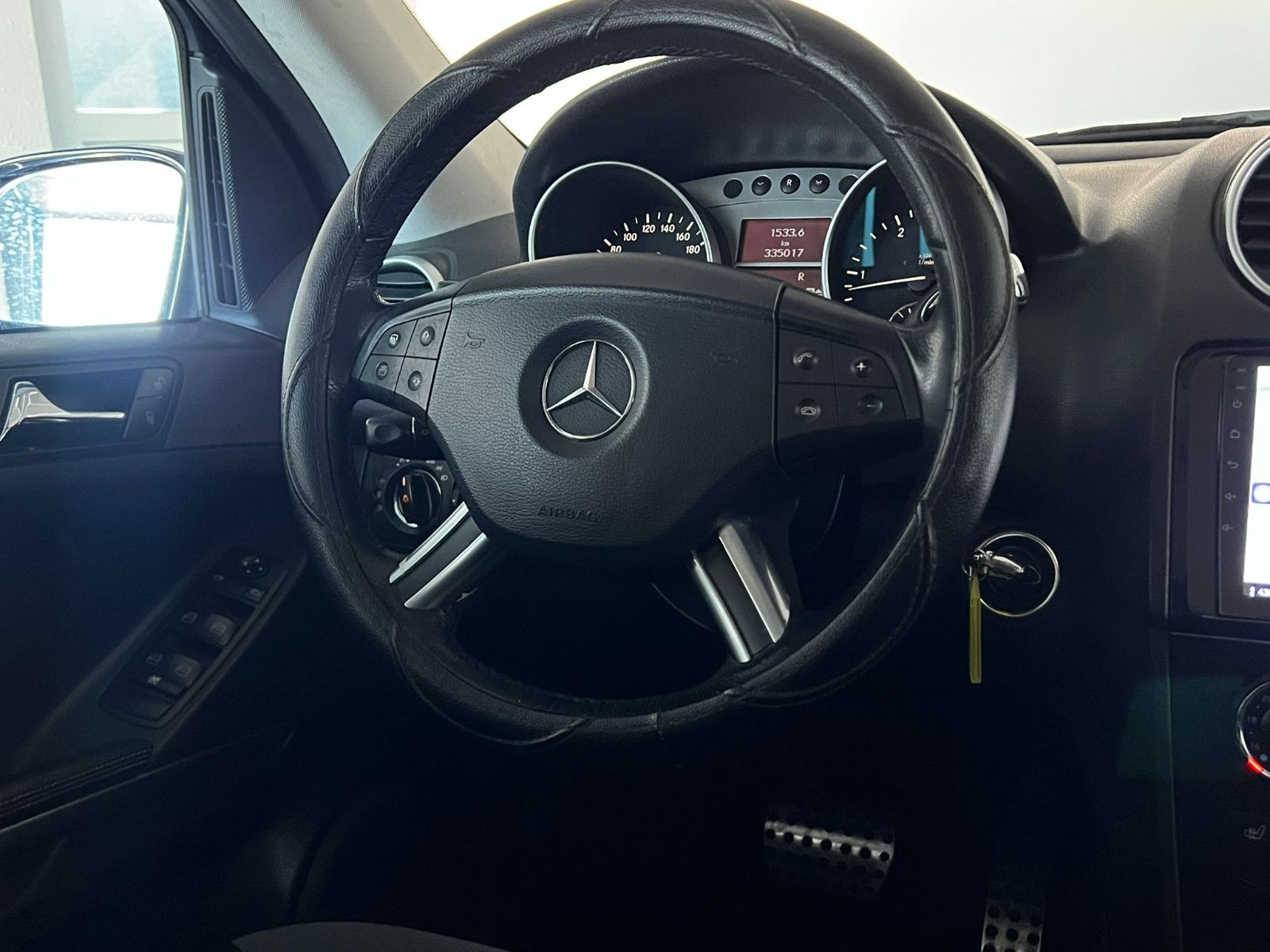 Fahrzeugabbildung Mercedes-Benz ML 280 CDI SPORT