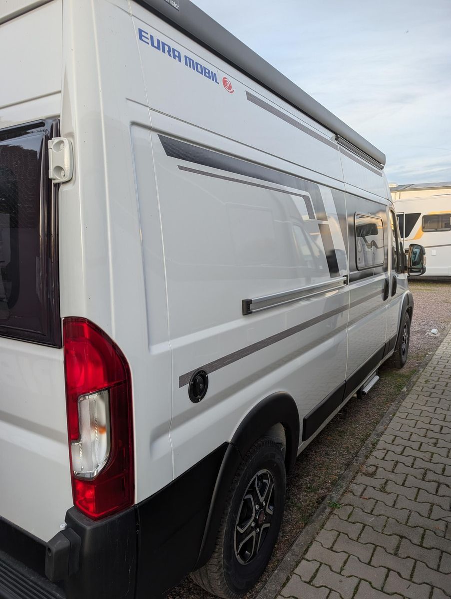 Fahrzeugabbildung Eura Mobil Van V 595 HB Markise, Automatik, Fahrassistenzp.