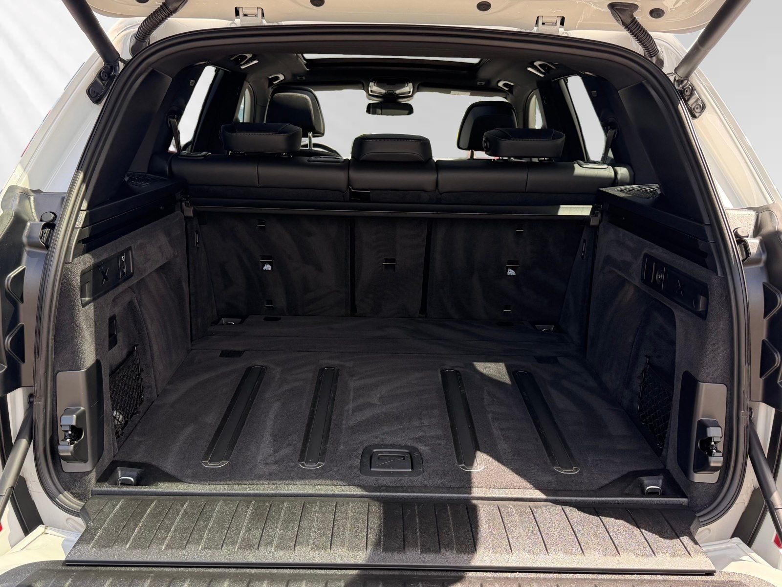 BMW X5 M60 - Bild 15