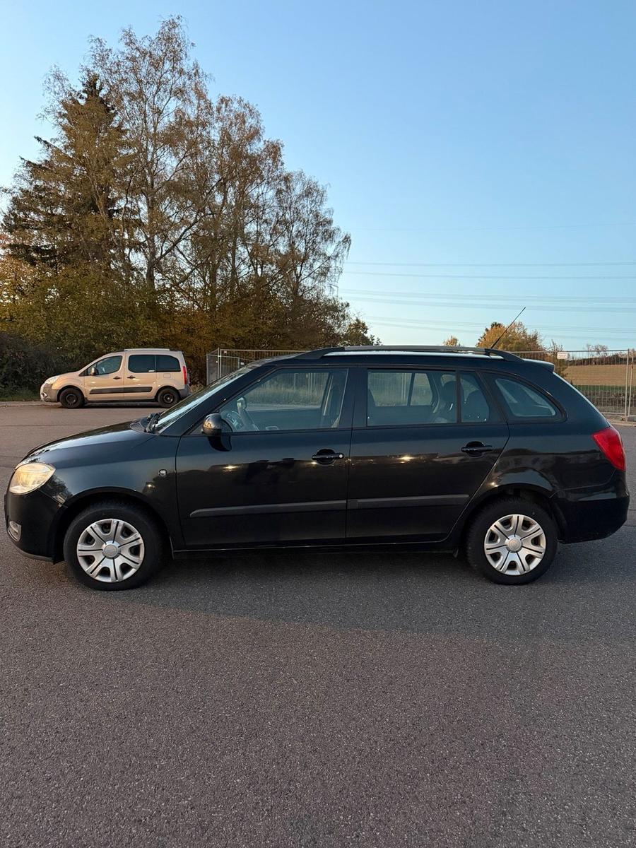 Skoda Fabia 2009 — engine 86 HP (63kW)