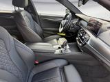 BMW 530d xDrive Touring M Sportpaket Sport Aut. M Sp - BMW 530: 530d M Sportpaket