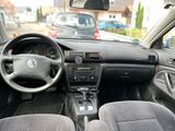 Volkswagen Passat 1.8*HU 2027*2. Hand*105000km - Volkswagen Passat mit Benzin-Antrieb: Limousine, 2.8