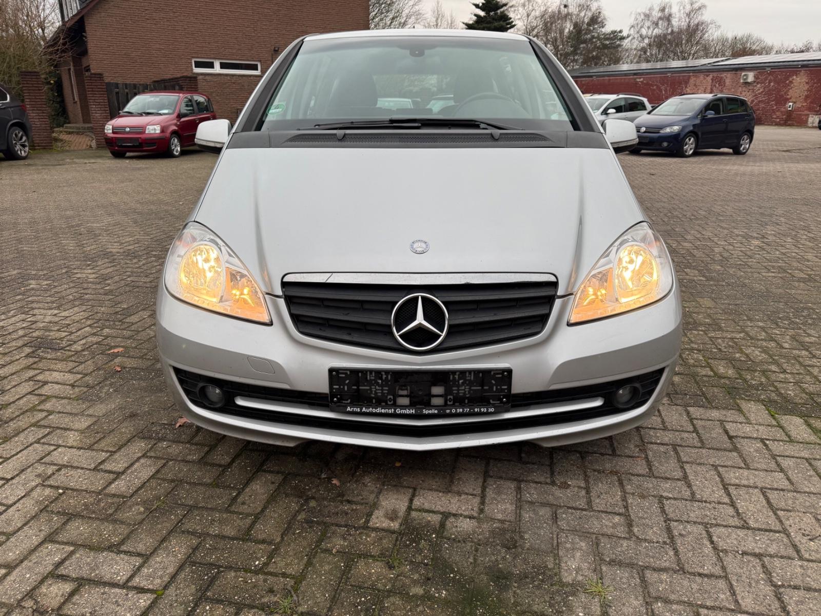 Mercedes-Benz A 160 CDI*AHK*SHZ*TÜV*Allwetterreifen*gepflegt*