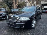 Skoda Octavia Combi RS 2.0 Turbo FSI/Xenon/leder/Navi - Skoda Octavia: Fsi