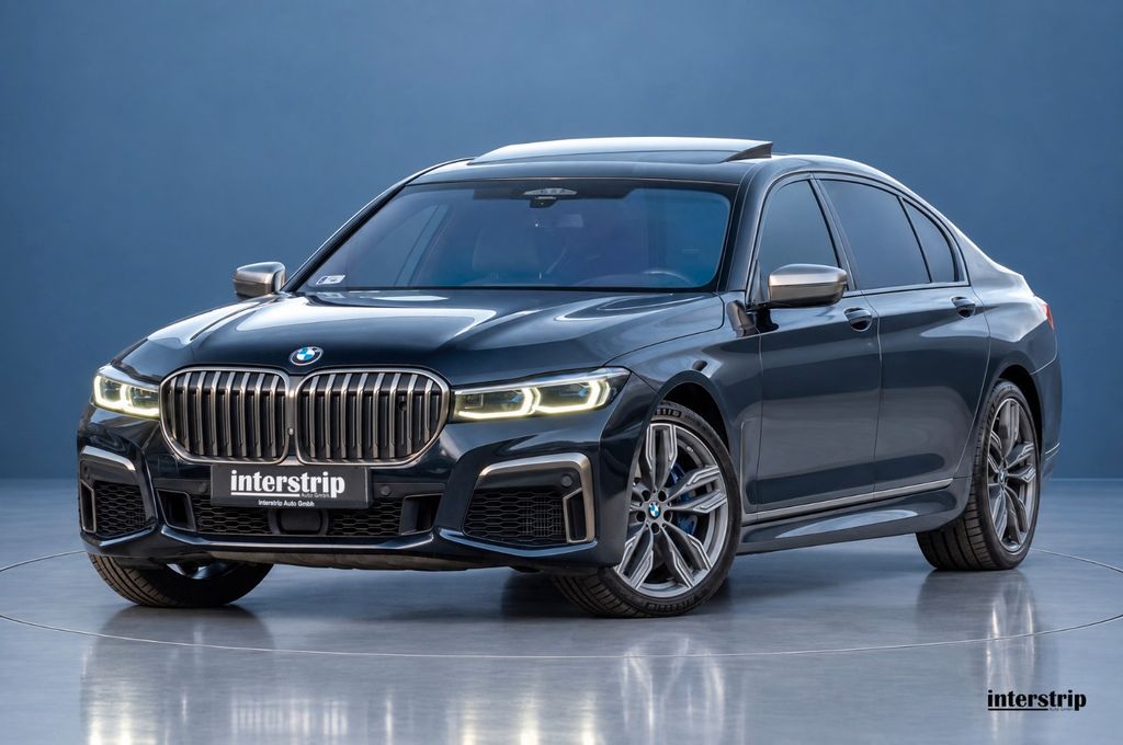 Image of BMW M760