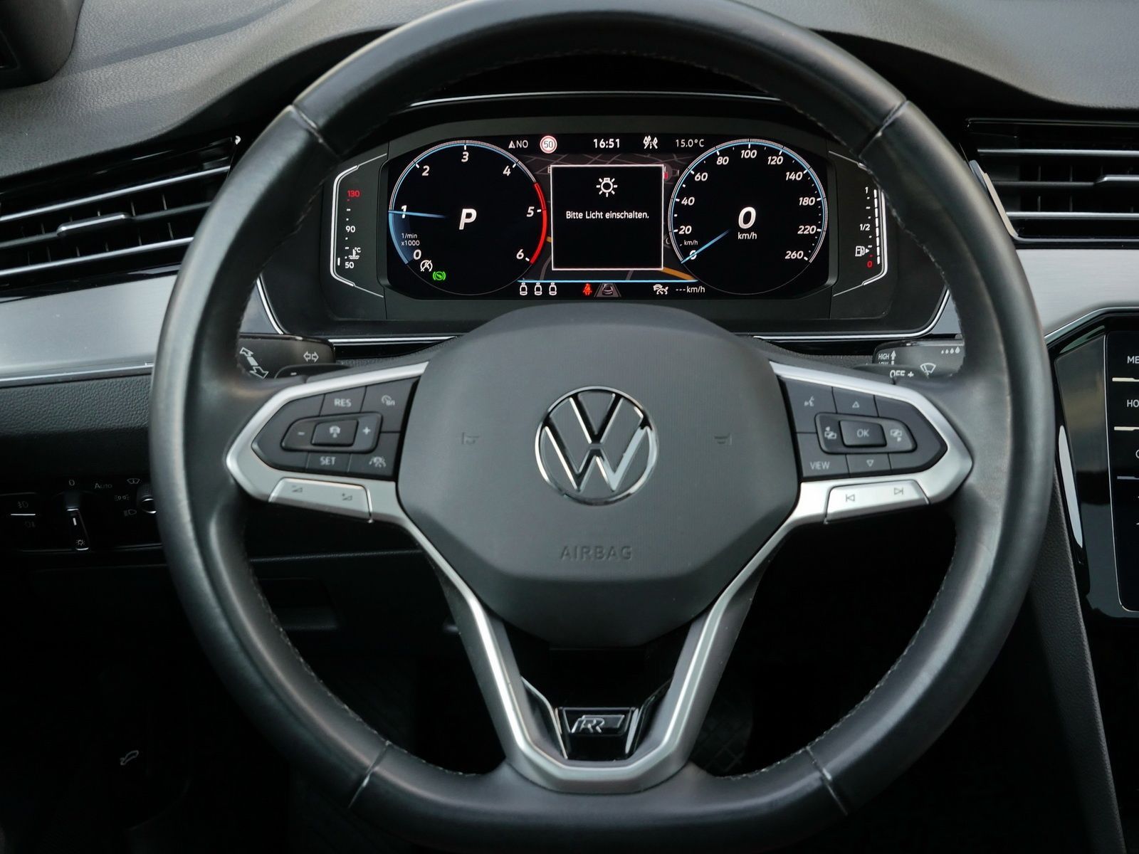 Volkswagen Passat Variant - Bild 9
