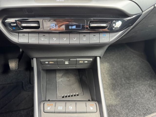 Fahrzeugabbildung Hyundai i20 Trend Navi Digitales Cockpit LED Apple CarPl