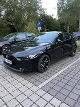 Mazda 3 e-SKYACVTIVE X 186 Exclusiv-Line Autom. Ex...