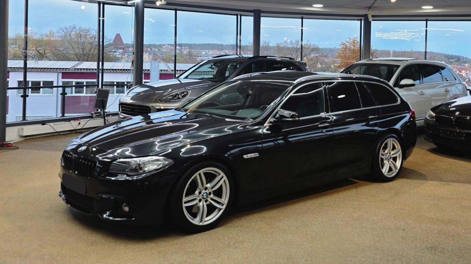 BMW 530d M-Sportpaket LCI PANO ACC HUD AHK Harman/K.
