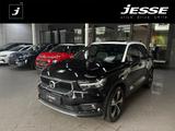 Volvo XC40  D4 AWD Momentum LED Pano 360Cam AHK - Volvo XC40: Panorama-Dach