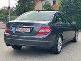 Mercedes-Benz C 200 Automatik Xenon PDC  Scheckheft 1.Hand - Mercedes-Benz C 200 aus 2011