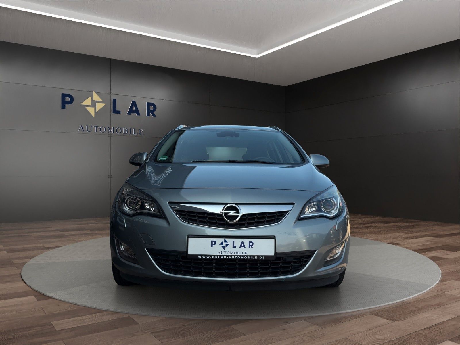 Fahrzeugabbildung Opel Astra J Sports *Bhz-Lenkrad*Tempomat*PDC*Sitzhz