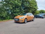 Hyundai i20 1.4 Style - 2.Hand - Checkheft - Pano - Hyundai i20: Schiebedach