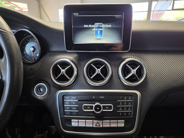 MERCEDES-BENZ A 180 — Foto 19