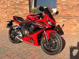 Honda CBR 650 R - HONDA CB 650
