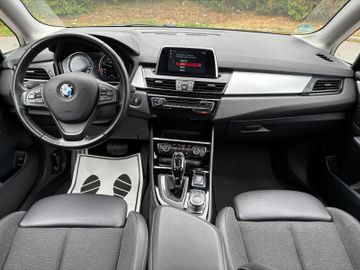 BMW 218 Active Tourer - 12