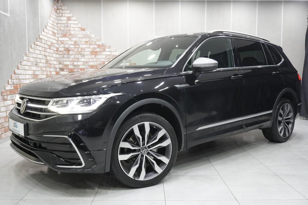 Volkswagen Tiguan Allspace 2.0 TSi R-Line DSG 7-Sitzer Matr