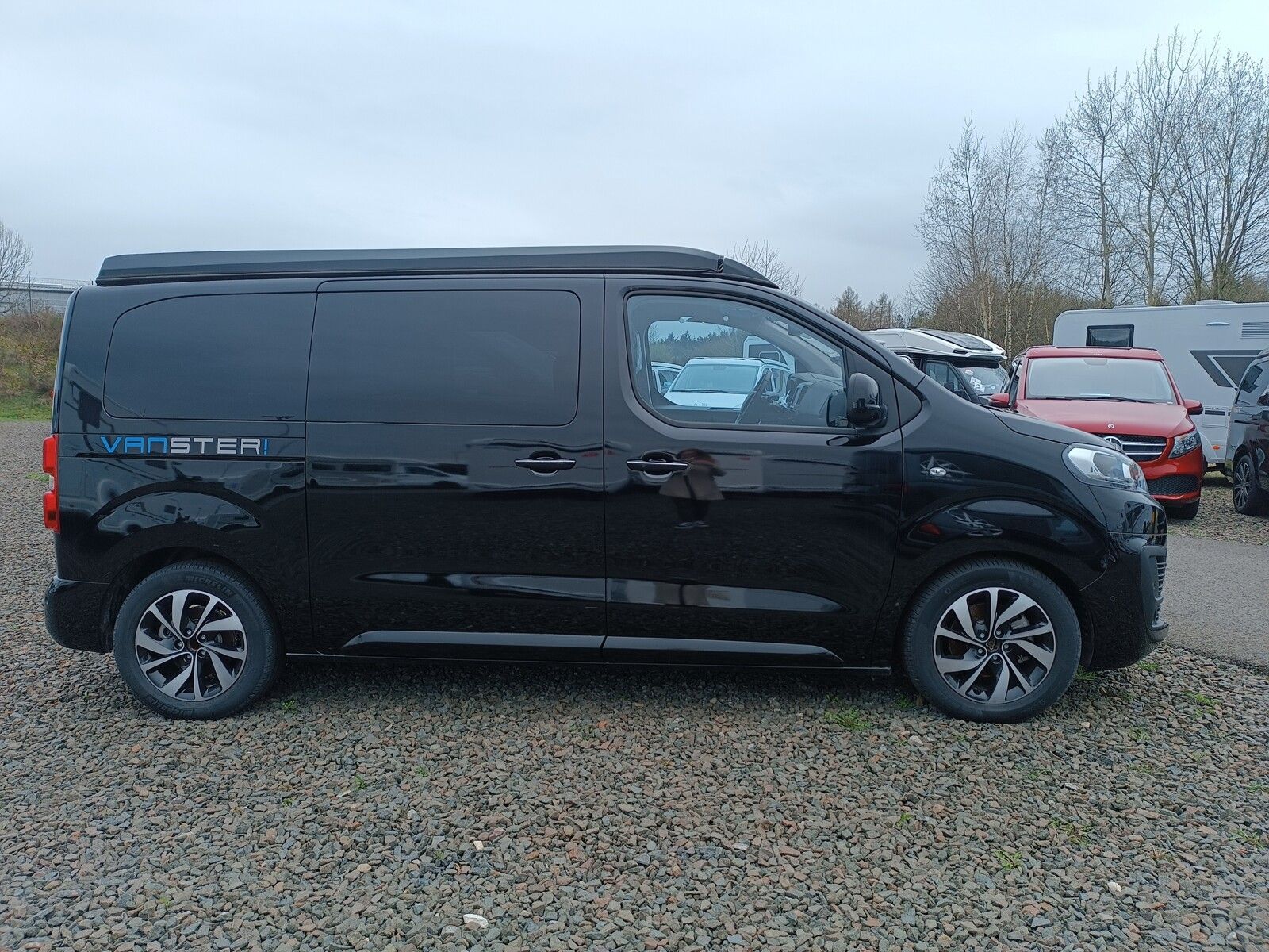 Fahrzeugabbildung Pössl Vanster Citroen 145 PS Automatik AHK,Campbox