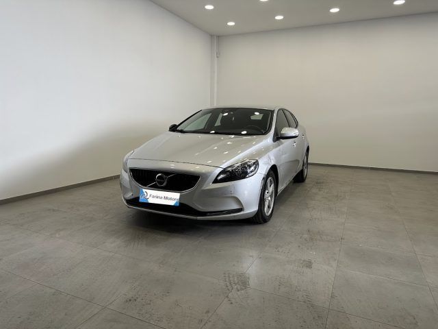 Volvo VOLVO V40 D2 Business N1 Autocarro - NEOPATENTAT