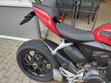 Ducati Streetfighter V2 - DUCATI STREETFIGHTER