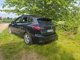 BMW  218i M Paket Pan Dach 360° Kam Serv. Inkl. 8 be - BMW 218 Active Tourer von privat