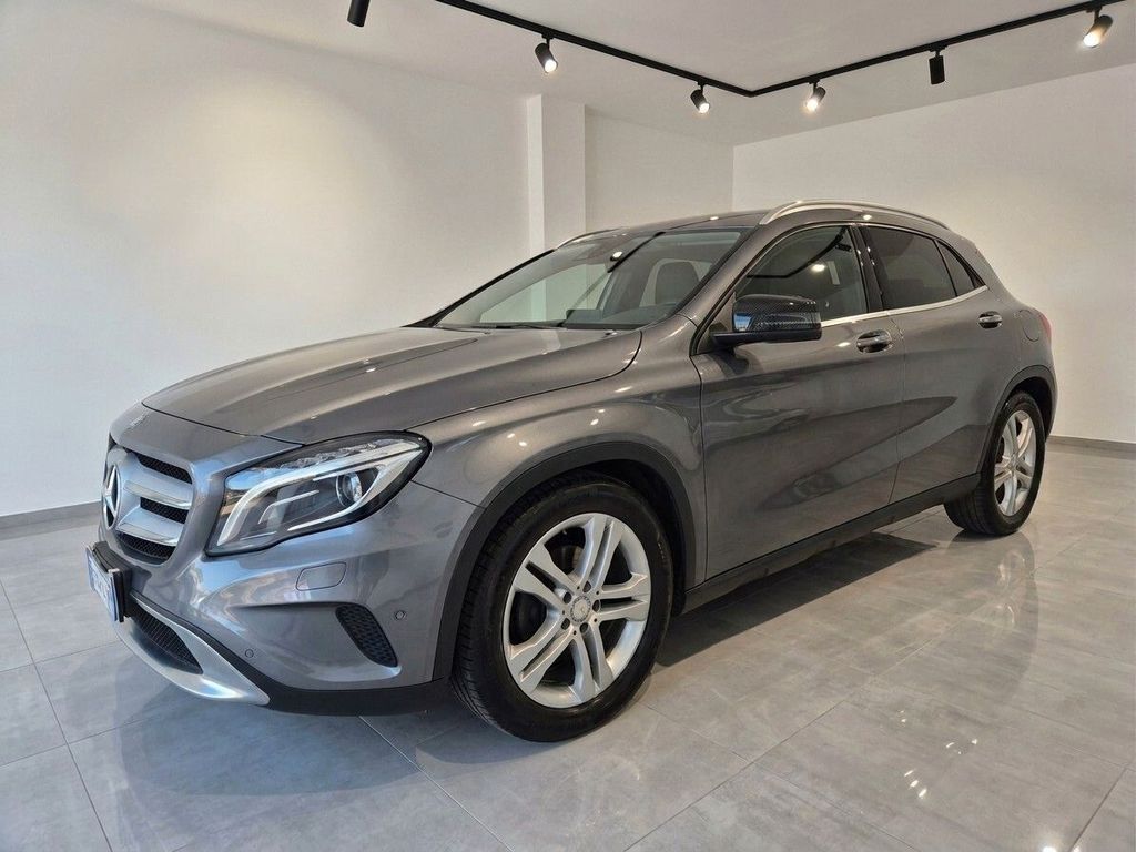 Image of Mercedes-Benz GLA 180