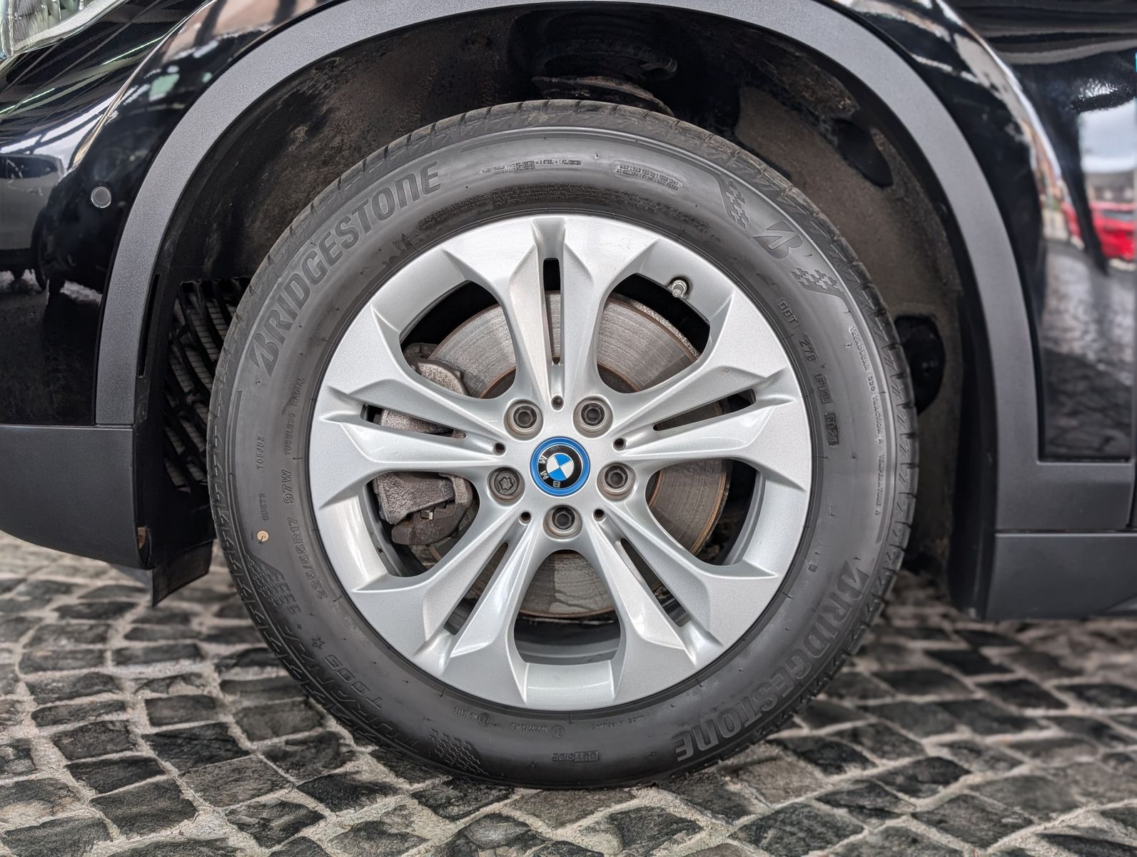 Fahrzeugabbildung BMW X1 xDrive 25e Advantage AHK LED APP VIRT SoH 87%