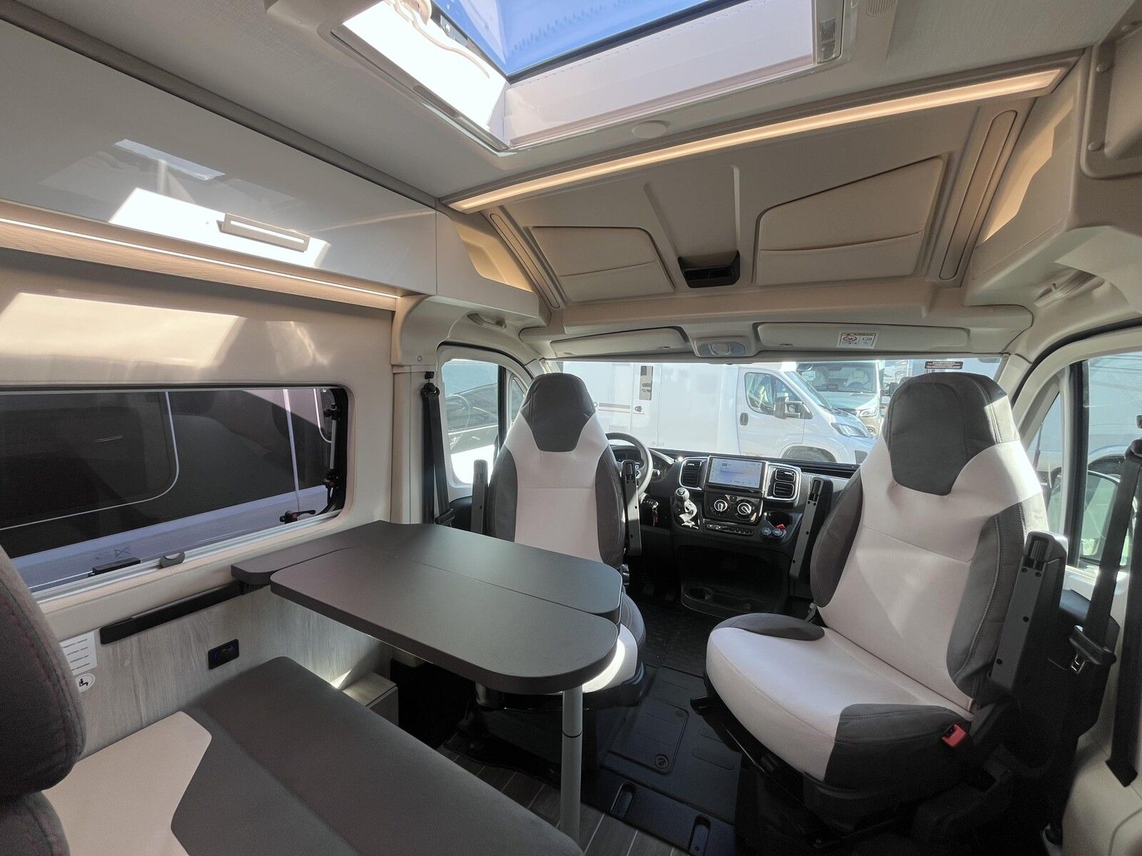 Fahrzeugabbildung Roller Team Livingstone Sport Duo