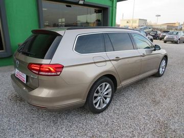 Volkswagen Passat - 6
