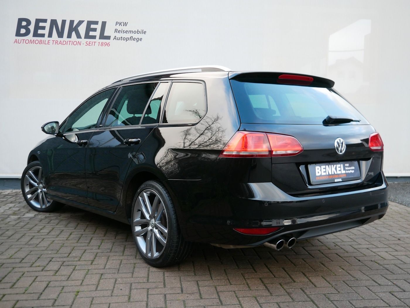 Fahrzeugabbildung Volkswagen Golf -VII Variant 1.4 Allstar XENON DACH SHZ ALU