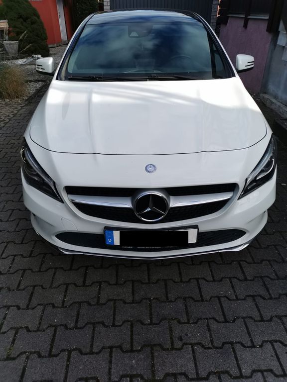 Image of Mercedes-Benz CLA 220 Shooting Brake