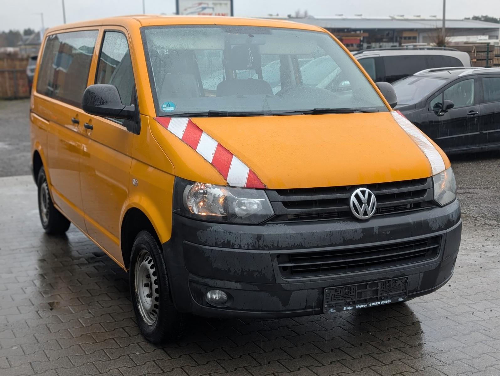 Volkswagen T5 Transporter Kombi