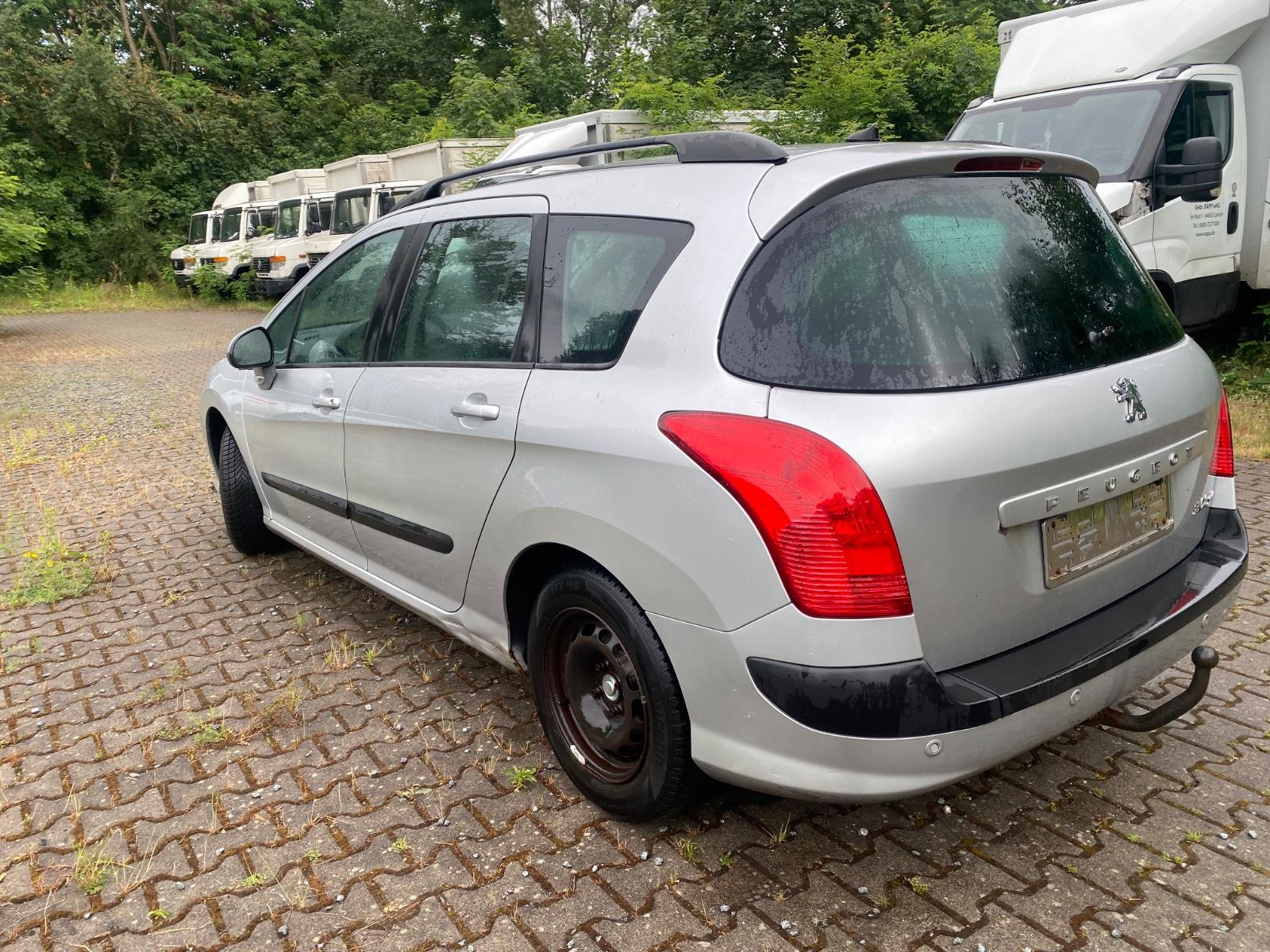 Peugeot 308 2009 — photo 9