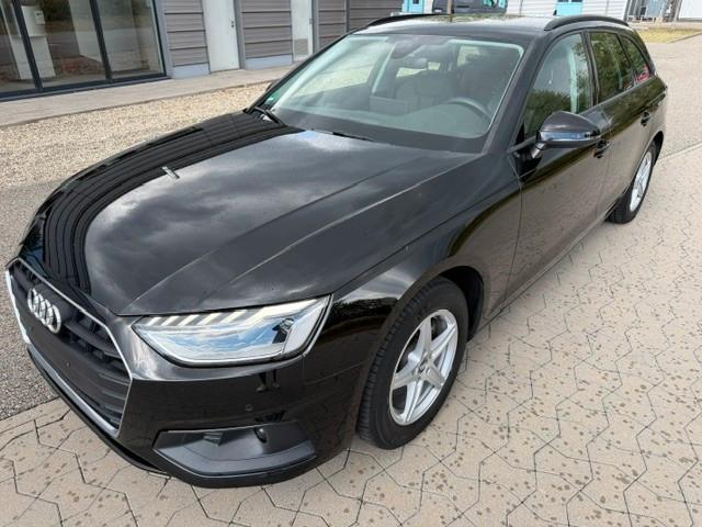 Audi A4 Avant 35 TFSI Leder / LED / Kamera  Top View