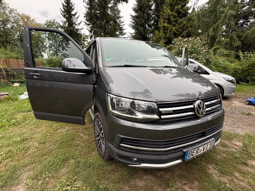 Image of Volkswagen T6 Multivan